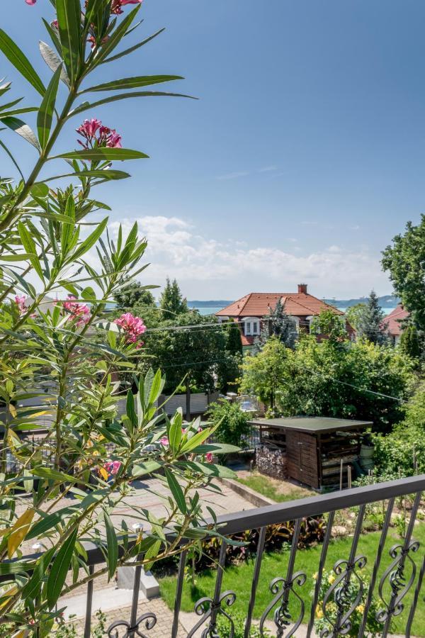 Mikes Vendégház Balatonfüred Exterior foto